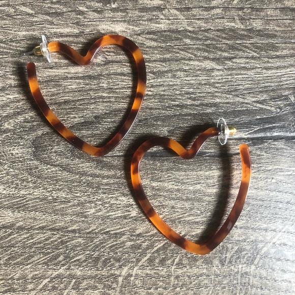 Acetate Heart Shaped Hoop Tortoise Earrings Brown - Picture 1 of 5